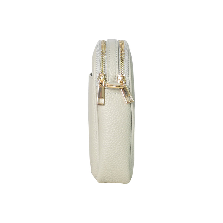 White round pouch with gold zipper on a white background