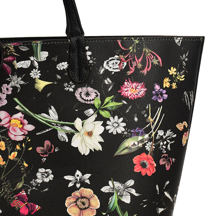Floral-patterned tote bag on a white background